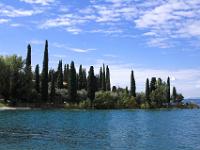 Baia delle Sirene mit Zypressenhain